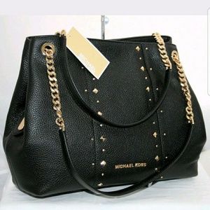 Michael Kors Jet Set chain bag